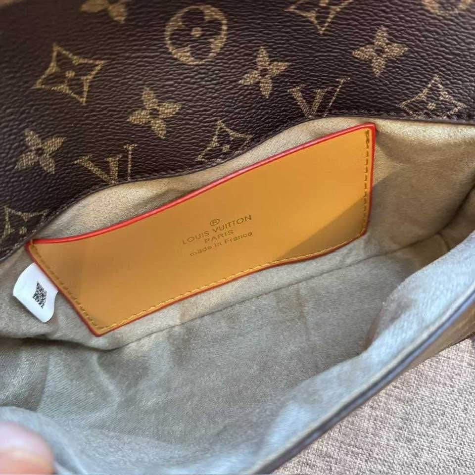 LV BAG ( With BOX and Dust bag )