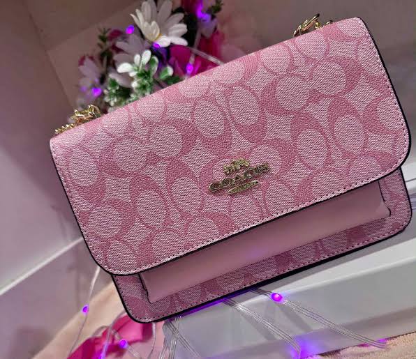 Powder pink Special edition C (box and dust bag included)