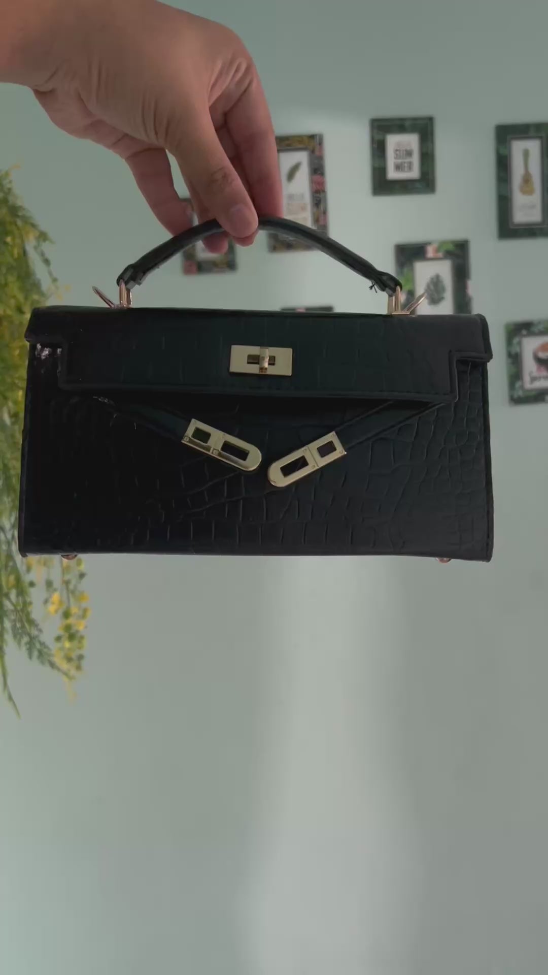 Croco Textured Classic Kelly Flap Crossbody Bag